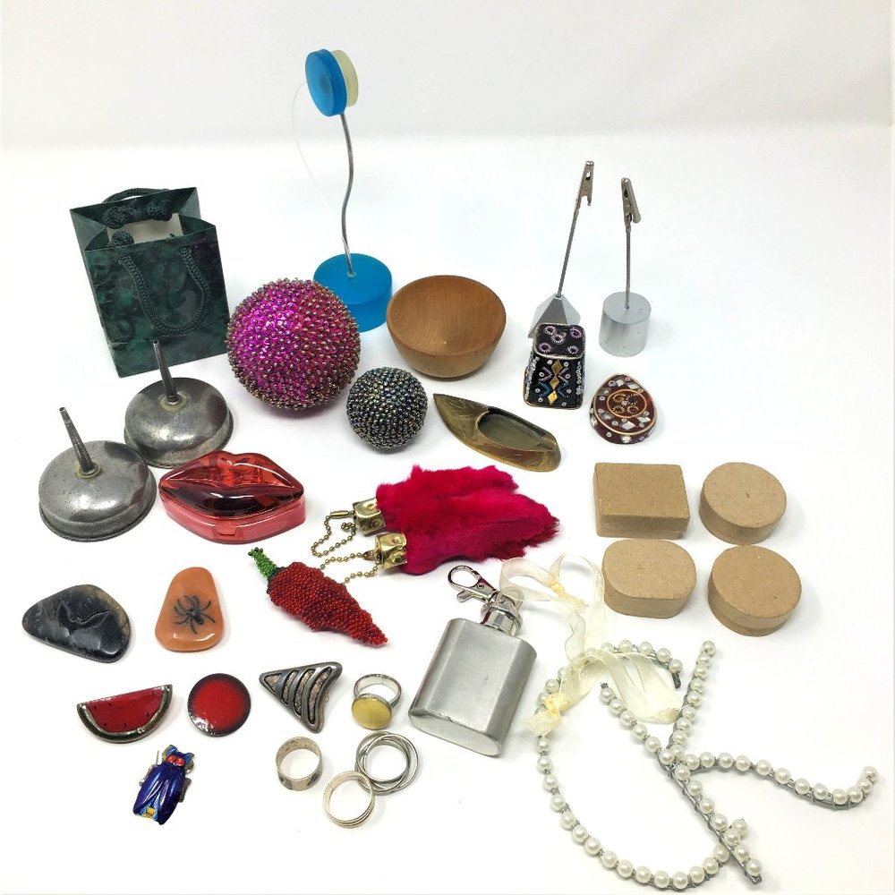 Lot of 33 Trinkets Jewelry Crafts Bundle